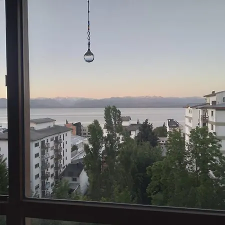 Departamento Js Centrico Con Vistas Al Lago Nahuel Huapi San Carlos de Bariloche Exterior photo